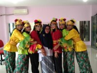 Tari